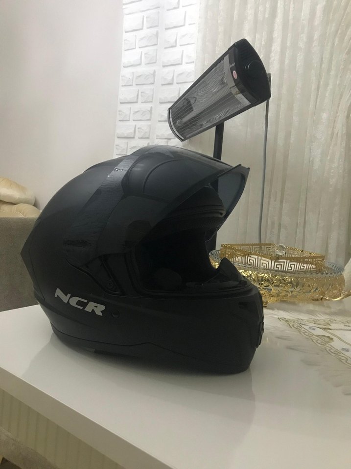 Siyah NCR Baskılı Motosiklet Kaskı - Görsel 4