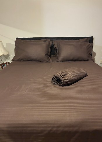 1 Adet Kahverengi Nevresim Takımı & 1 Adet Yatak Örtüsü Takımı - Görsel 5