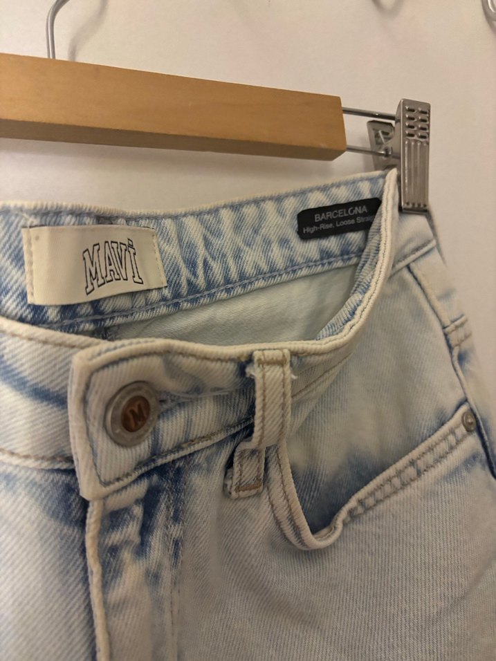 Mavi jeans yüksek bel straight pantolon - Görsel 4