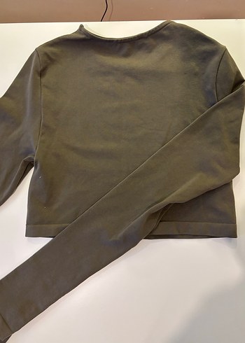 Pull&Bear Uzun Kollu Kadın Crop Top - Görsel 3