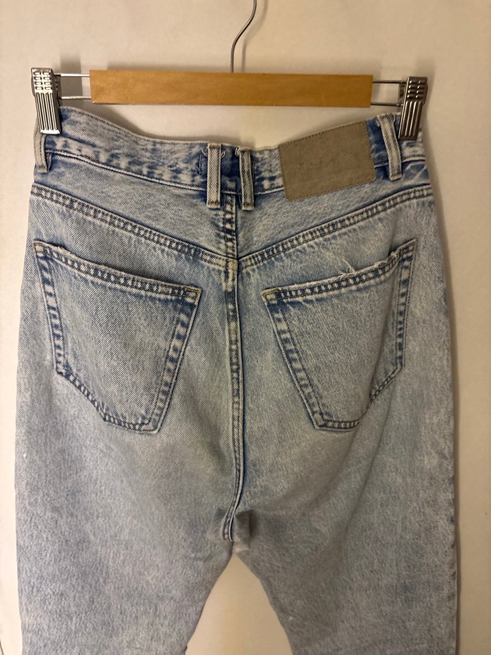 Bershka Mom Jean açık mavi - Görsel 4