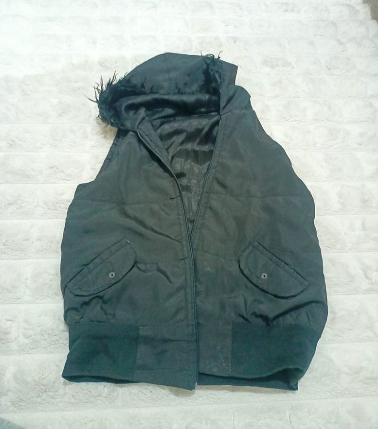 Siyah Fermuarlı Kadın Midi Yelek - Görsel 2