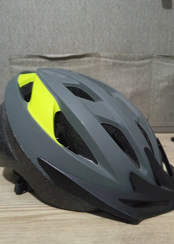 Gri Bisiklet Kaskı - Görsel 3