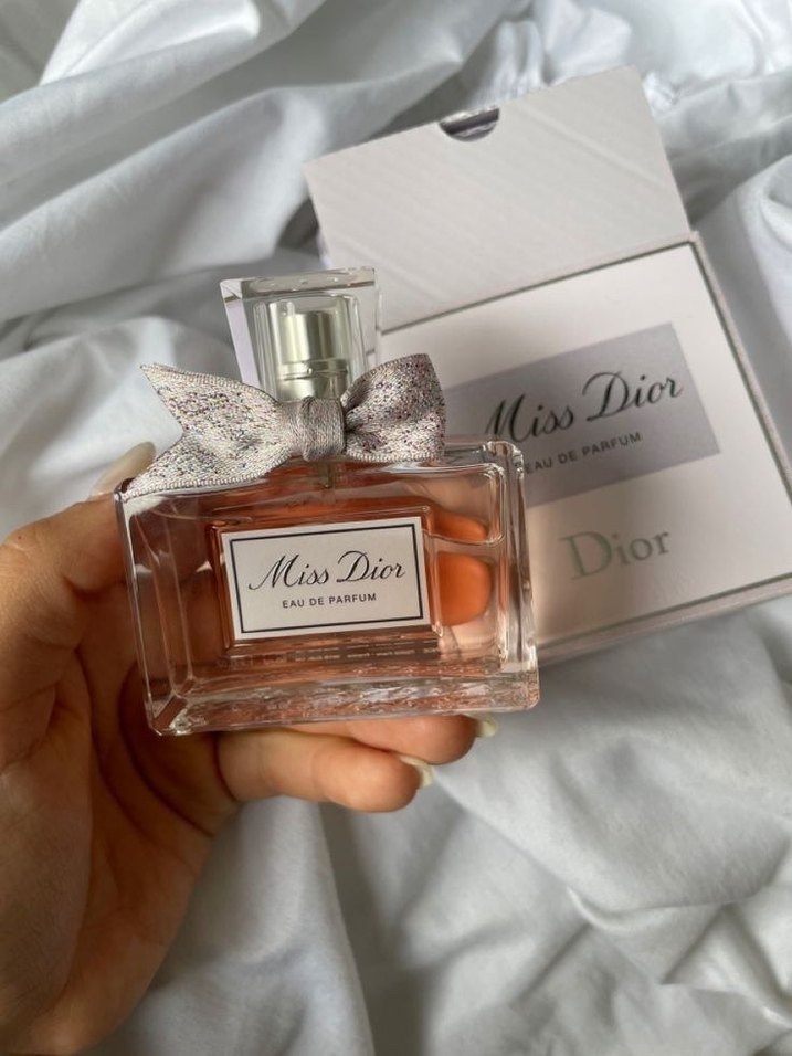 Kadın Parfümü - Görsel 3