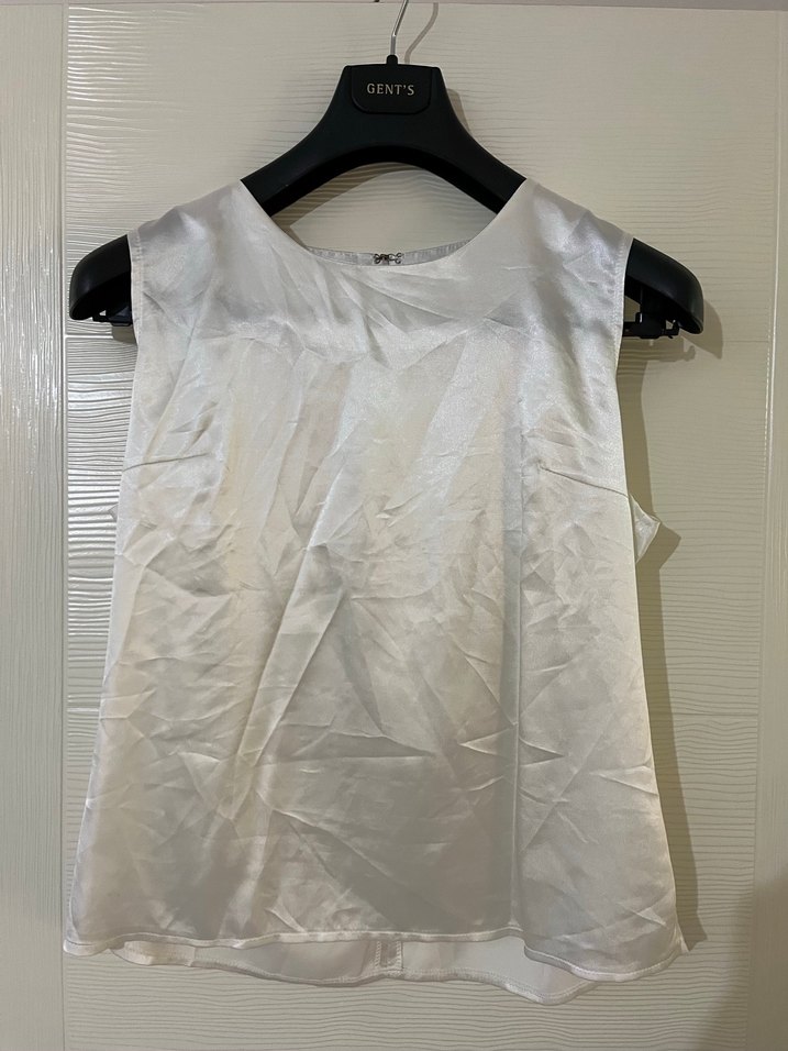 Nakış Detaylı Beyaz Tesettür Ceket - Görsel 3