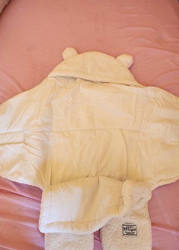 Beyaz Bebek Polar Battaniye Kulaklı - Görsel 2