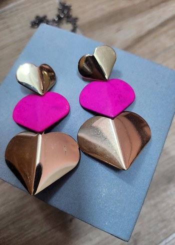 Metalik Pembe Mini Kalp Küpeler - Görsel 2