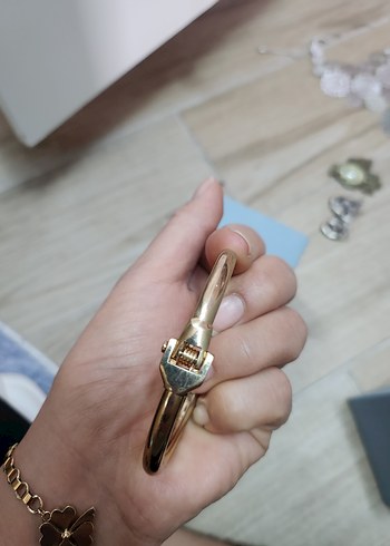 Altın Renkli Taşlı çelik Kadın Bileklik - Görsel 3