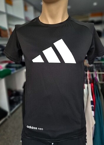 Adidas Dalgıç kumaş tşhirt