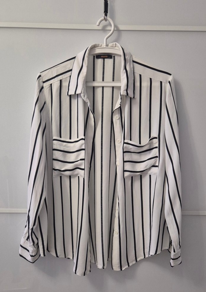 GUSTO Düğmeli Siyah Beyaz Çizgili Kadın Gömlek - Görsel 3