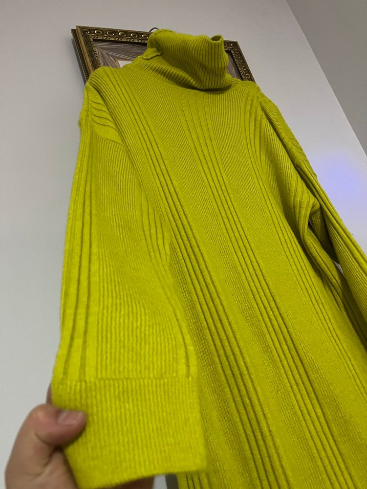 Sarı Uzun Triko Elbise Balıkçı Yaka - Görsel 2