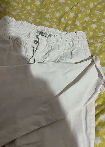 Düğmeli Beyaz Kadın Midi Kot Pantolon - Görsel 3