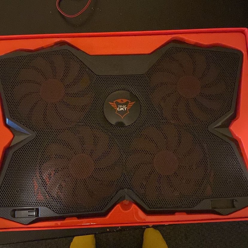 Trust USB Aydınlatmalı Soğutucu - Görsel 3