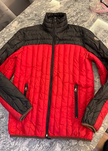 Moncler m