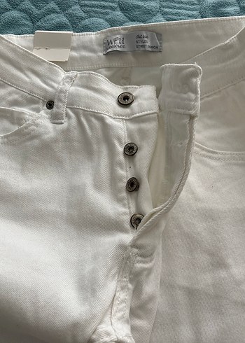 Düğmeli Beyaz Kadın Kot Pantolon - Görsel 3