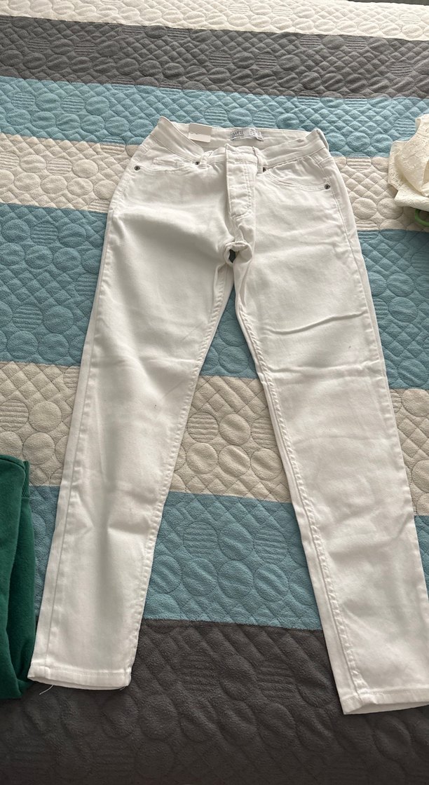 Düğmeli Beyaz Kadın Kot Pantolon - Görsel 2