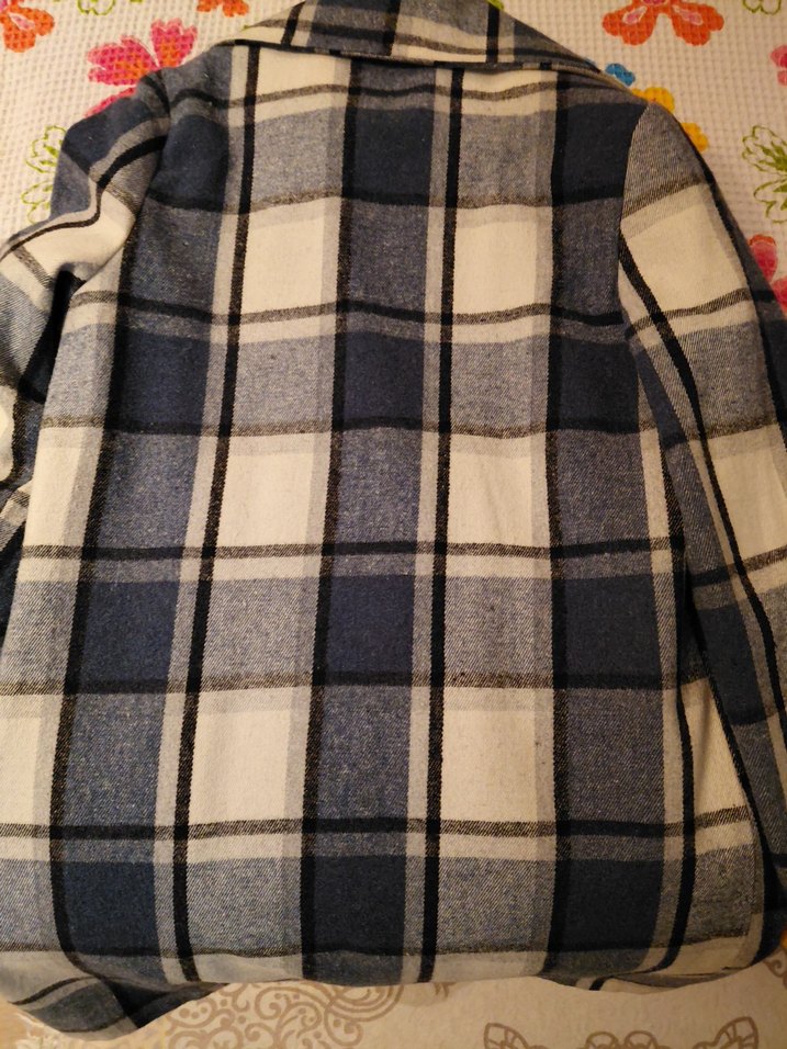 Düğmeli Gri Ekose Kadın Yün Kaban - Görsel 3