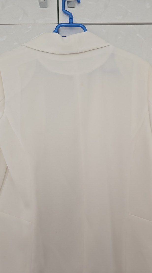 Kadın Beyaz Düğmeli Pamuklu Blazer Ceket - Görsel 3