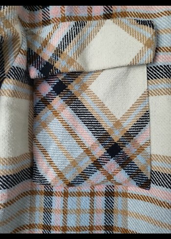 Bej Ekoseli Düğmeli Kadın Gömlek - Görsel 2