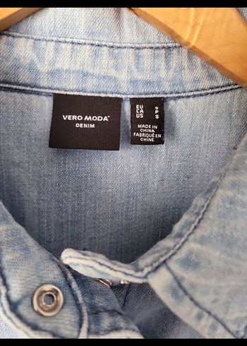 Düğmeli Kadın Denim Gömlek - Görsel 2