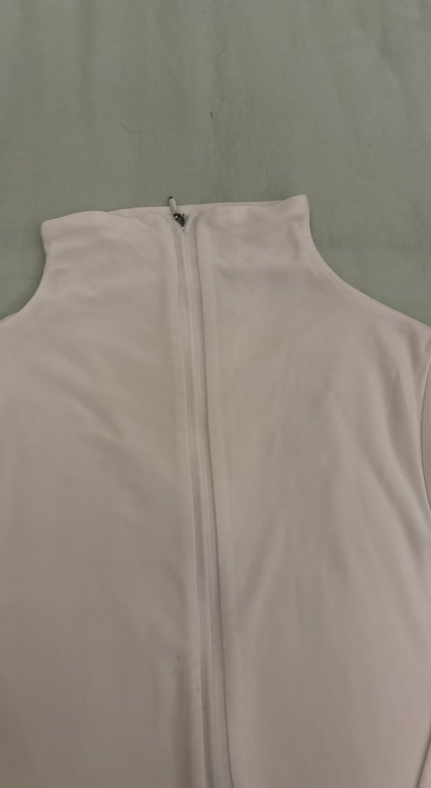 Kadın Beyaz Yarım Fermuarlı Yüksek penye spora uygun - Görsel 4