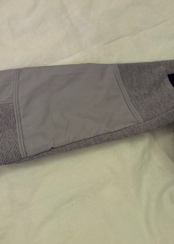 Erkek Çocuk Gri Kapüşonlu Fermuarlı Ceket - Görsel 4