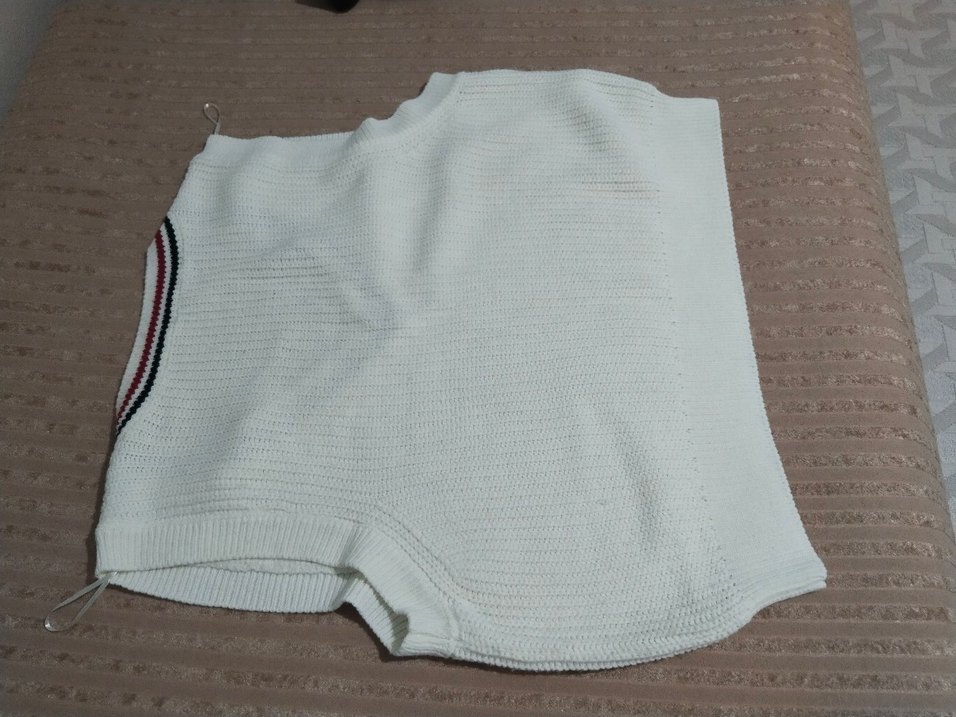 V Yaka Beyaz Örgü Kadın Süveter - Görsel 2