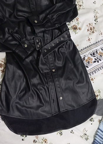Kemerli Uzun Siyah Deri Kadın Ceket - Görsel 3