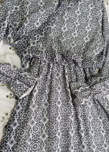 Bohem V Yaka Uzun Desenli Gri Elbise - Görsel 4