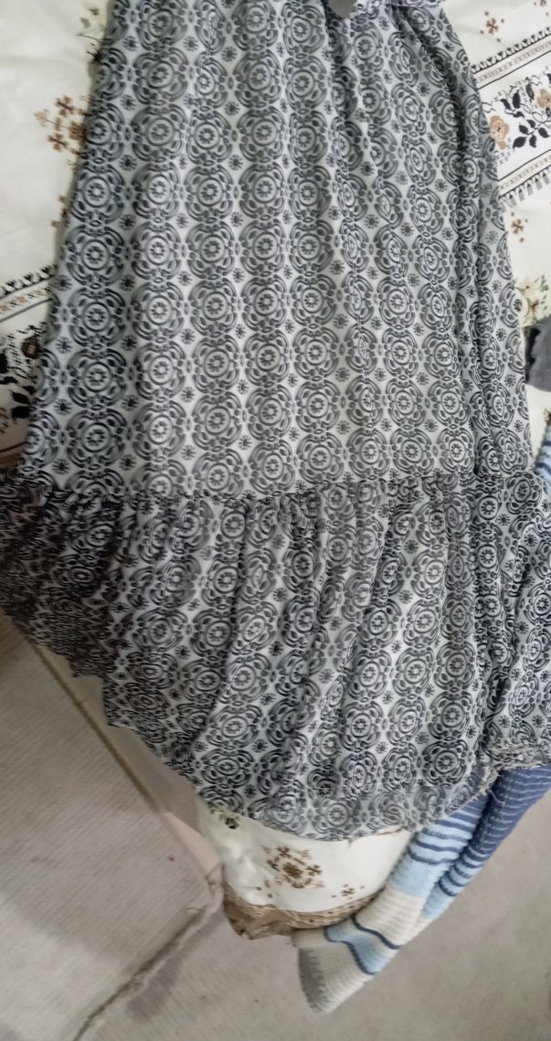 Bohem V Yaka Uzun Desenli Gri Elbise - Görsel 3