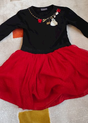 LCW Uzun Kollu Kız Çocuk Kırmızı Siyah Nakışlı Elbise - Görsel 2