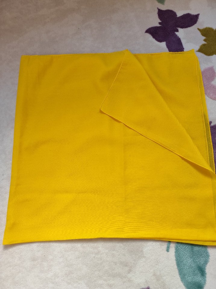 Sarı Düz bebek beşik örtüsü 93*95 ölçüsünde - Görsel 2