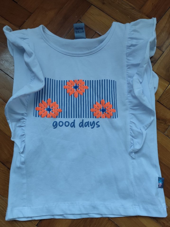 Yeni Çiçek Desenli Fırfırlı Kız Takımı - Görsel 2