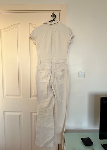 Bej Kısa Kollu Fermuarlı Kadın Tulum - Görsel 4