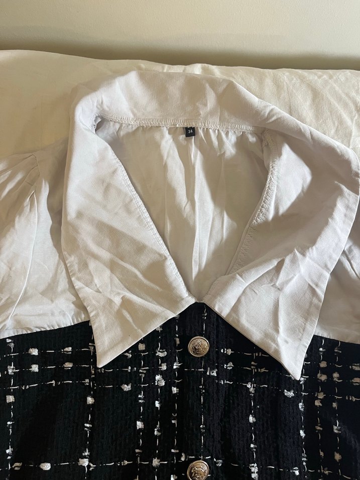 Düğmeli Beyaz Yaka Detaylı Midi Elbise - Görsel 2