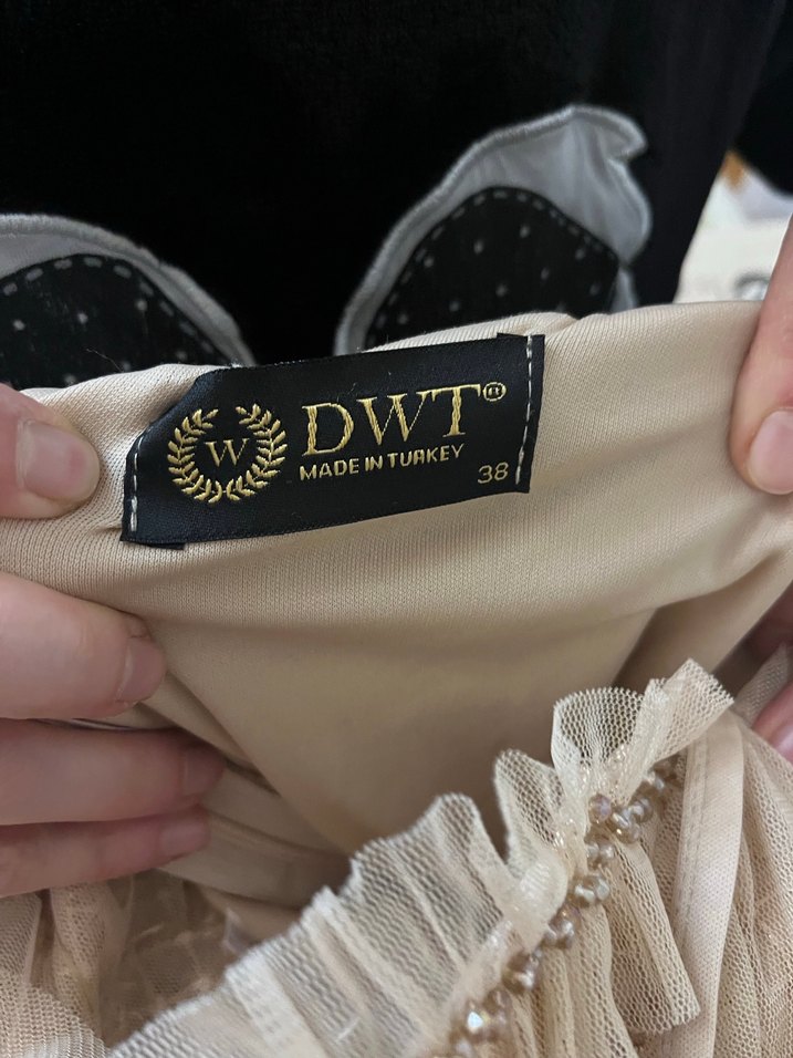 Bej Drapeli Nakışlı Uzun Straplez Elbise - Görsel 5