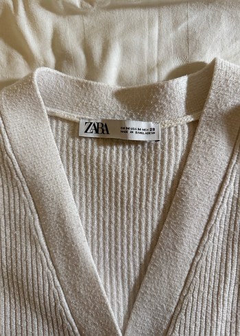 Beyaz V Yakalı Midi Örgü Hırka - Görsel 3