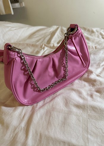 Zincir Detaylı Pembe Deri Kadın Çanta - Görsel 3
