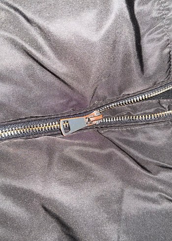 Siyah Fermuarlı Kadın Midi Kış Ceketi - Görsel 4