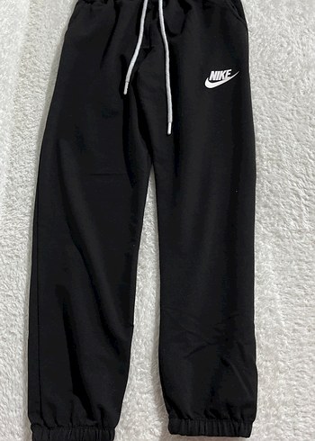 Nike s