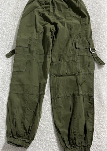 Kadın Yeşil Kemerli Rahat Kumaş Pantolon - Görsel 4