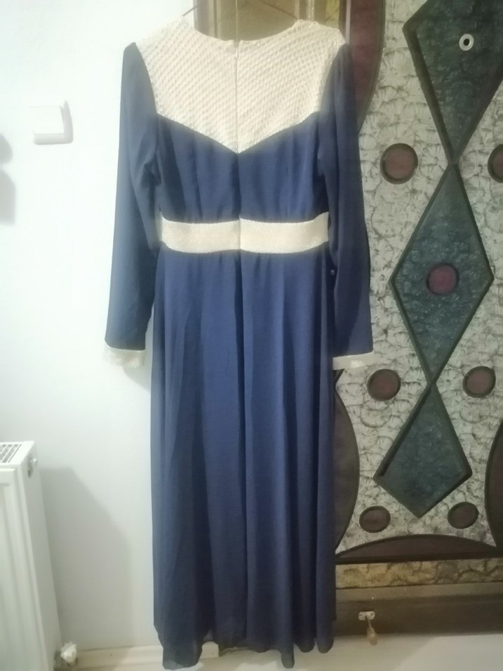 Uzun Kollu Yuvarlak Yaka Lacivert Uzun Elbise - Görsel 3