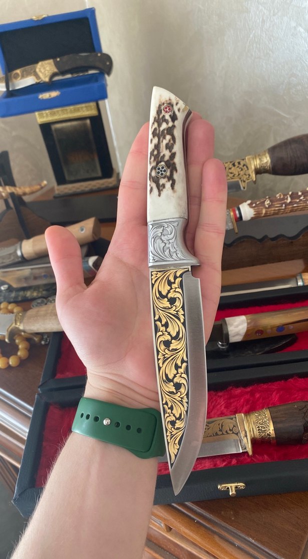 Altın işlemeli özel tasarım bıçak geyik boynuzu N690 çeliktir - Görsel 2