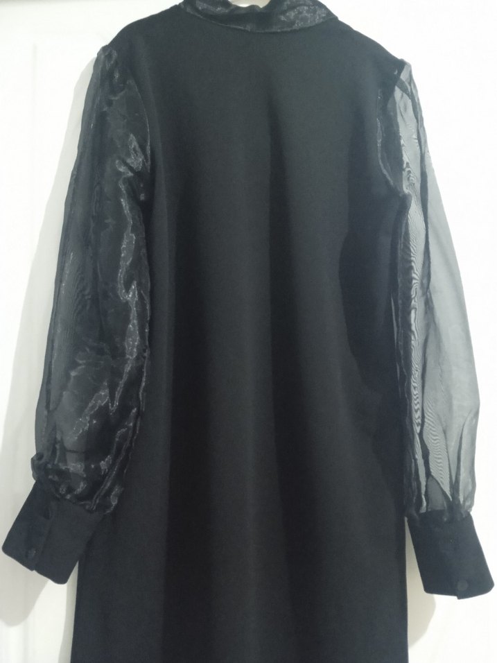 Uzun Siyah Kürklü Gotik Elbise - Görsel 2