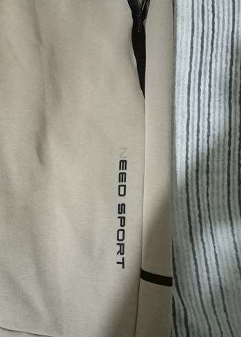 Bej Erkek Fermuarlı eşofman - Görsel 2