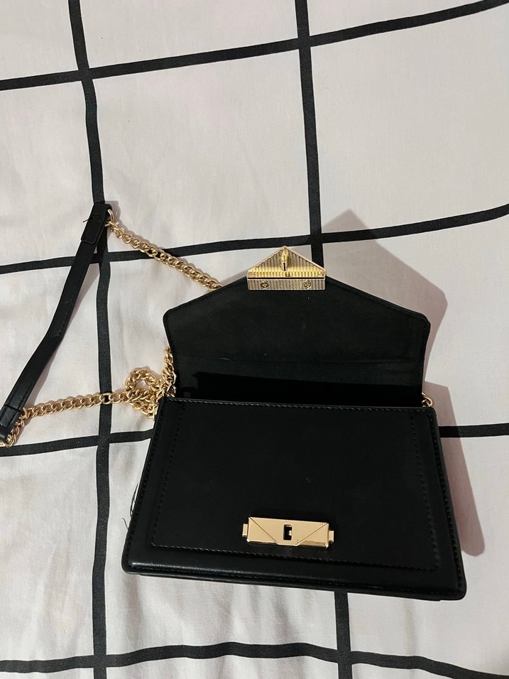 Zincir Detaylı Siyah Deri Kadın Çanta - Görsel 2