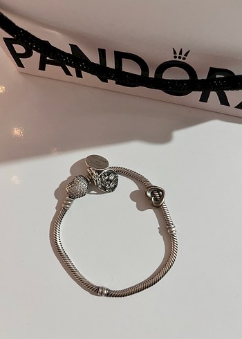 ORİJİNAL KALPLİ TAŞLI PANDORA BİLEKLİK - Görsel 3