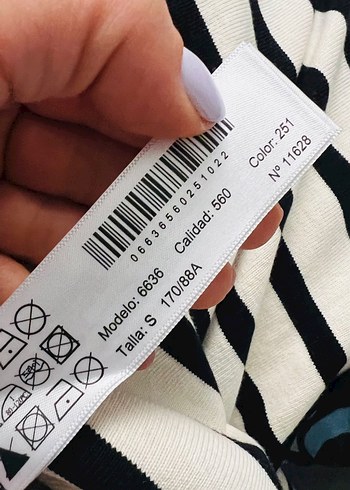 Massimo Dutti Çizgili Yırtmaçlı Uzun Triko Elbise - Görsel 5