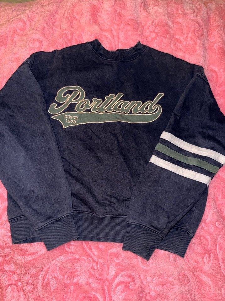 Koyu Renkli Yarım Boğazlı Kadın Kazak - Görsel 2