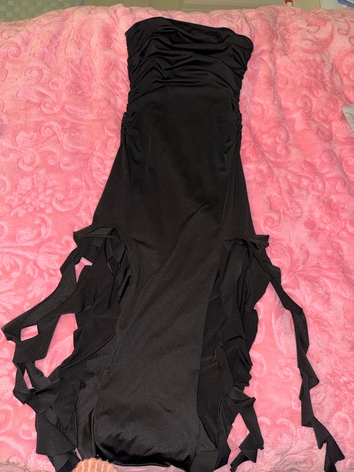 Siyah Straplez Uzun Drapeli Gotik Elbise - Görsel 2